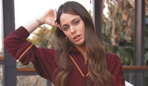 Tini Stoessel Enciende Redes Sociales Con Video En Bikini Fmdos