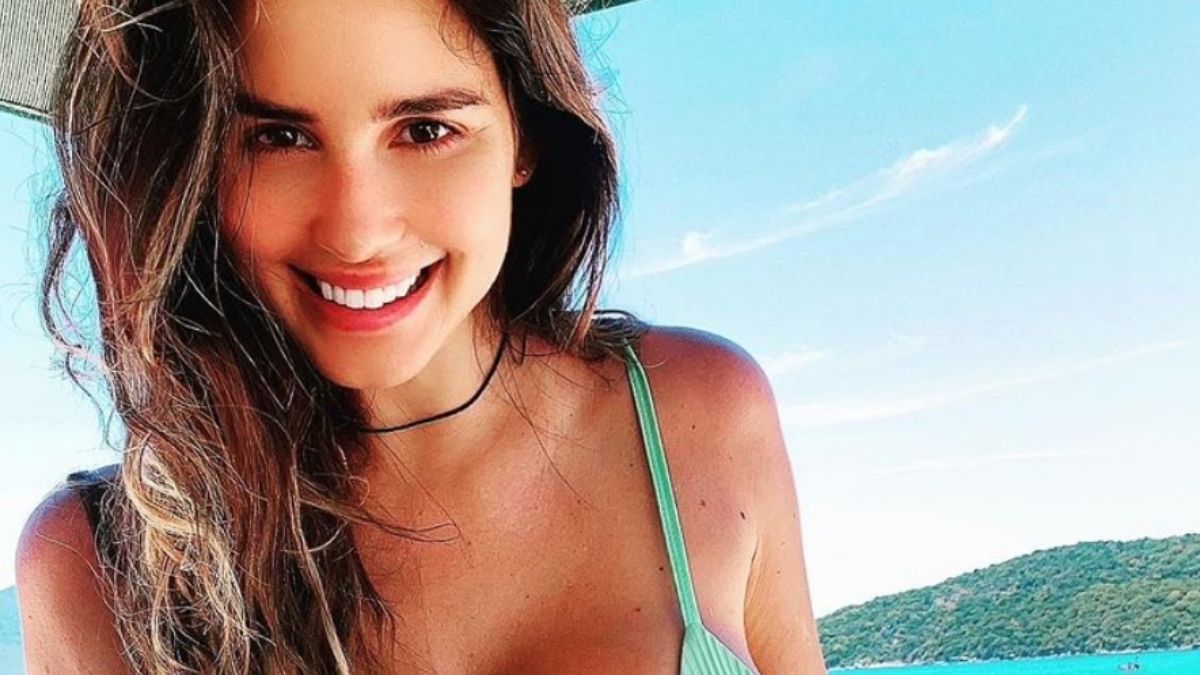 Francisca Undurraga Encendi Las Redes Con Video En Bikini Fmdos