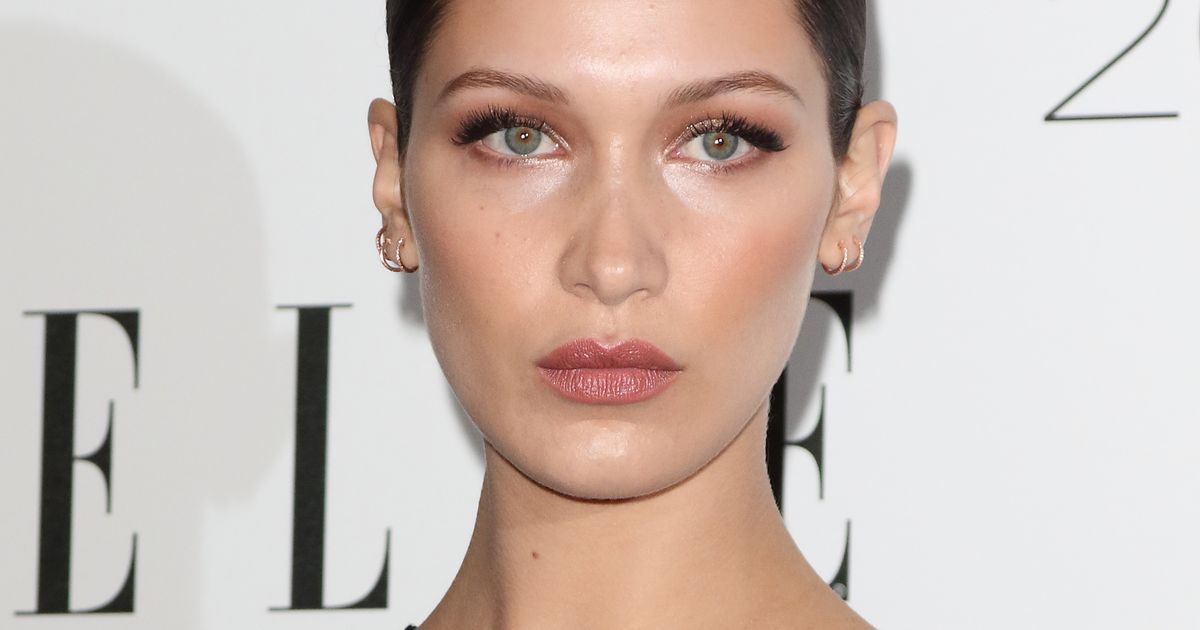 bella-hadid-at-elle-style-awards-2016