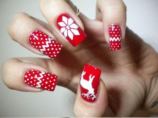 manicura-de-unas-para-navidad-faciles