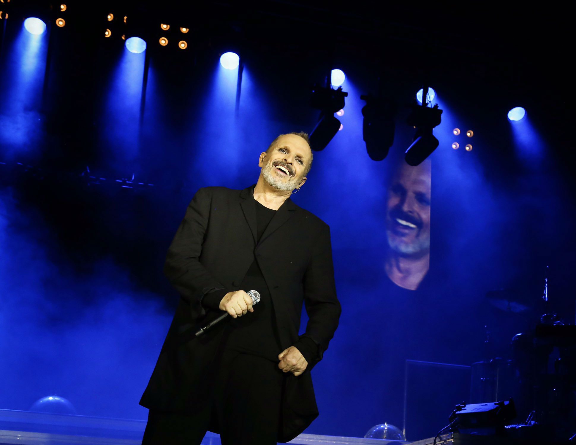 Miguel Bosé