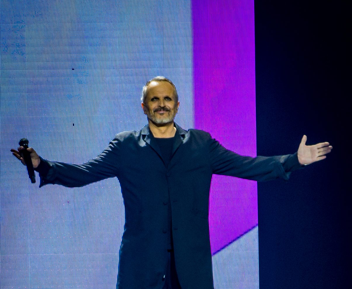 Miguel Bosé en la Noche de FMDOS