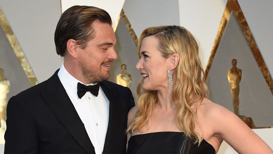 Publican fotos Leonardo DiCaprio y Kate Winslet disfrutando de un día de piscina