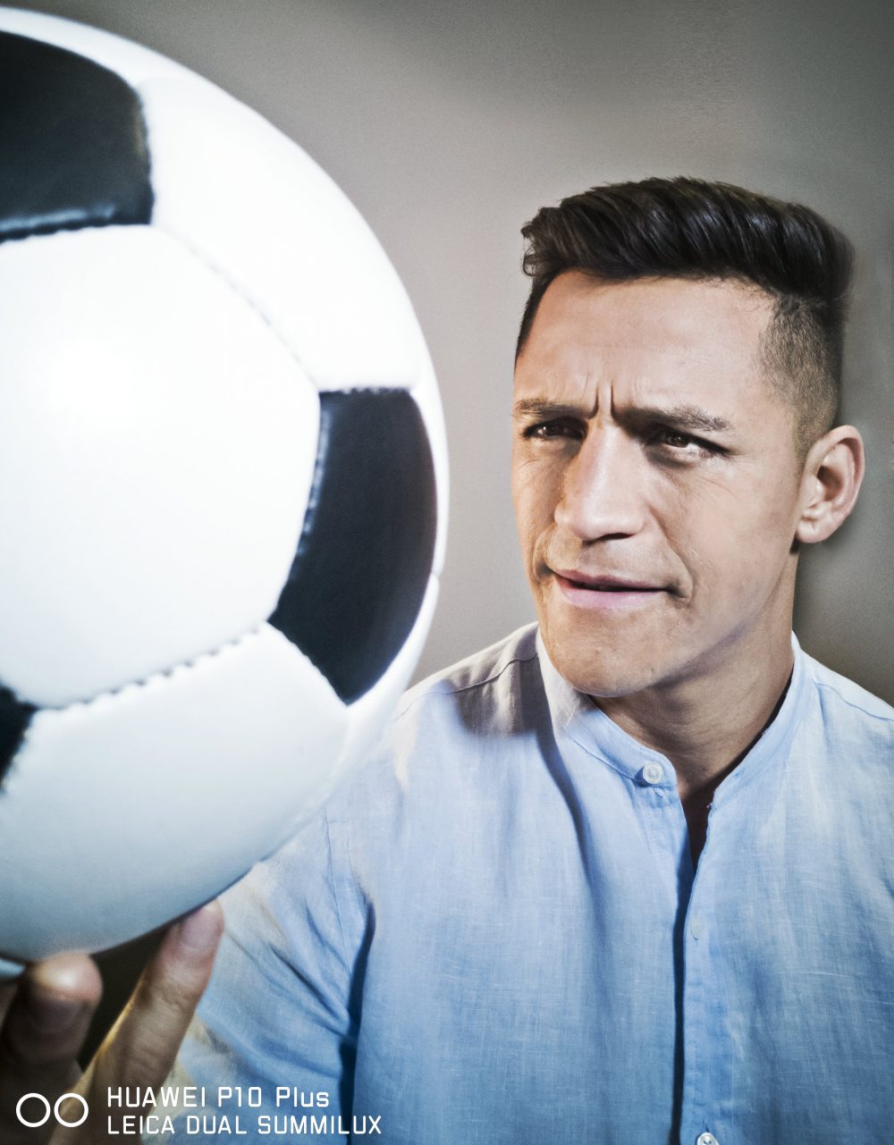 Alexis Sánchez en revista Cosas © Ben Phillips