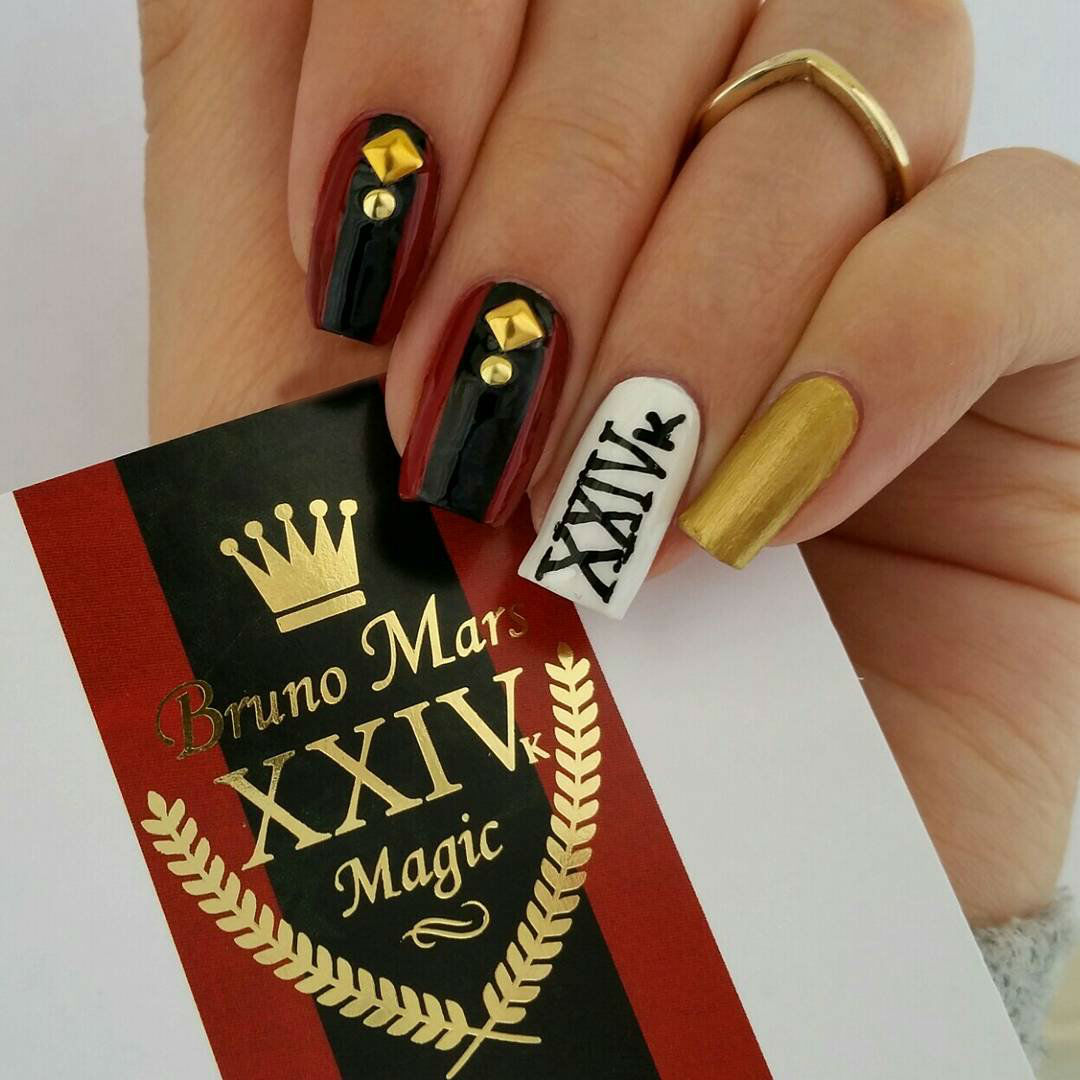 Bruno Mars manicure