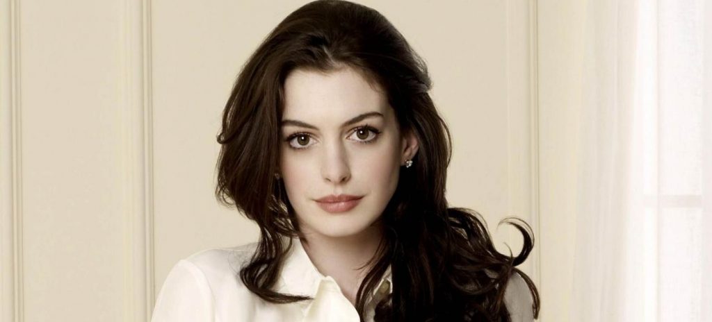 Anne Hathaway Advierte A Quienes Critiquen Su Aumento De Peso — Fmdos