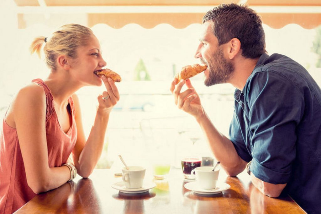 places for a dating in la mesa to eat
