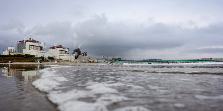 Decretan Alerta Sanitaria Para Quintero Y Puchuncaví Por Crisis