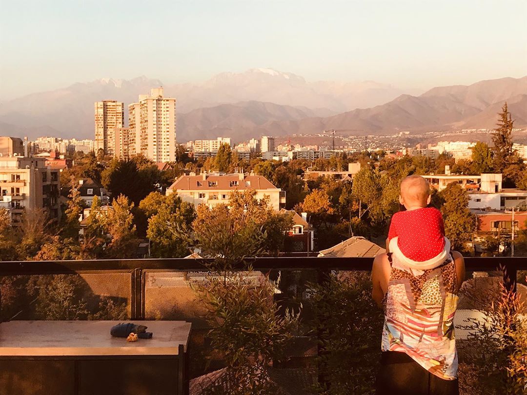 omegna y su pequeña hija