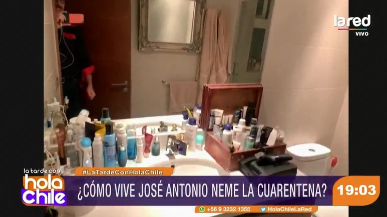 neme mostró su habitación 