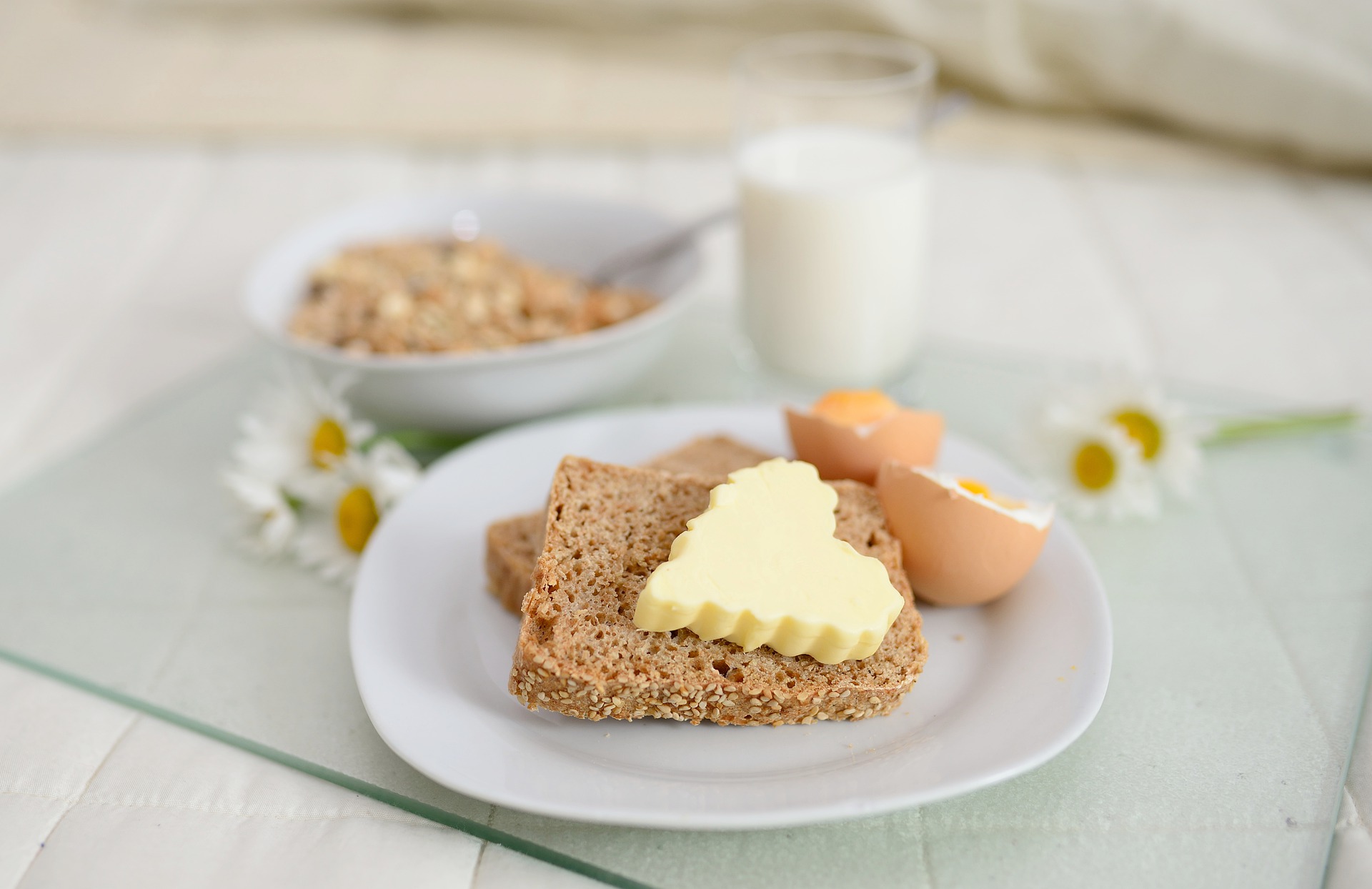 alimentos a evitar en el desayuno u once