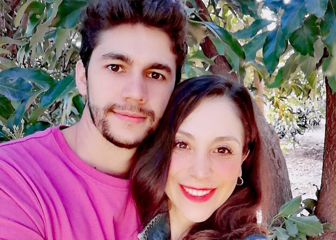 Yamna Y Su Esposo Rodrigo Ramirez