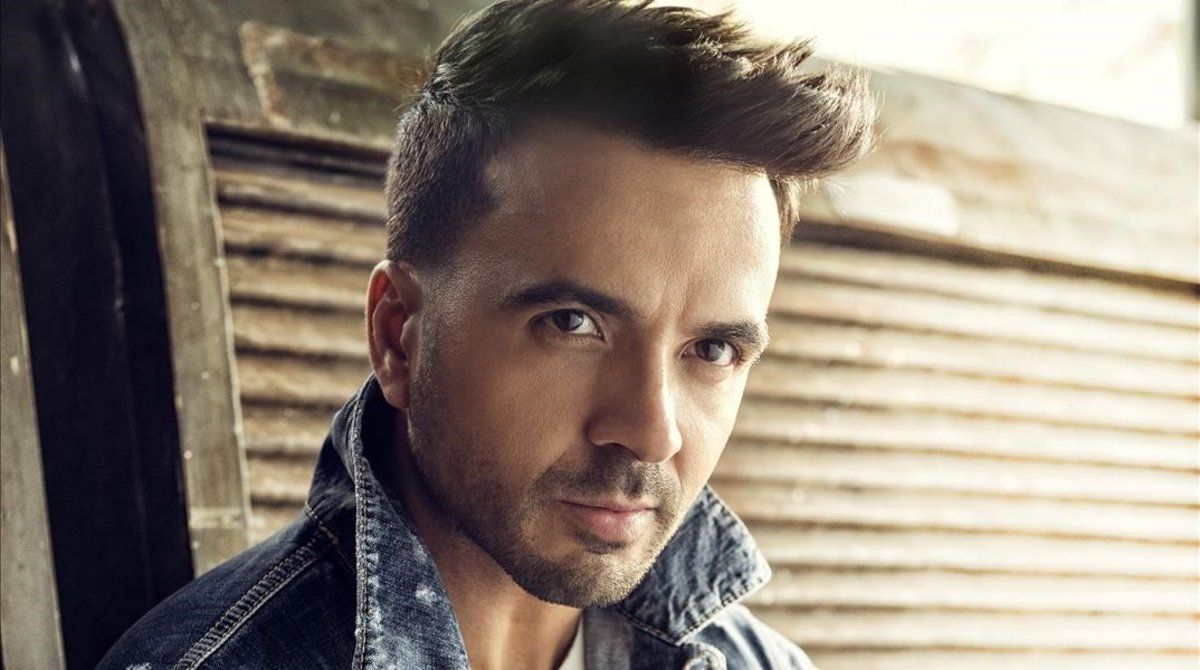 "Te ves raro": Seguidores de Luis Fonsi especulan sobre posible cirugía