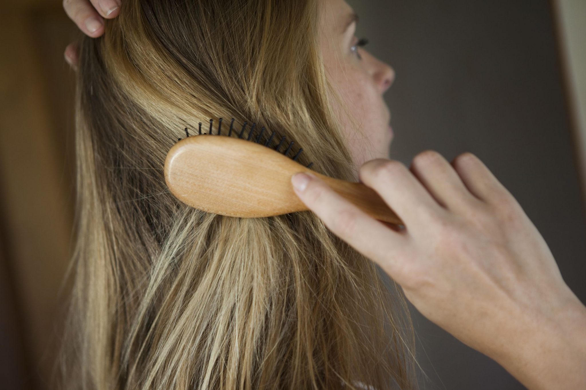 ¿Tienes el pelo deshidratado? Te damos 3 tips para