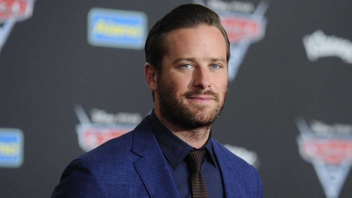 Armie Hammer Ingresa A Rehabilitación Tras Las Duras Acusaciones De Canibalismo 