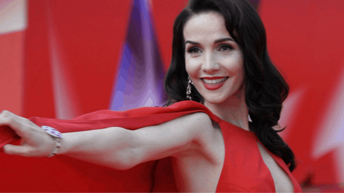 Natalia Oreiro irreconocible: la actriz estrena nuevo look para "Santa Evita"