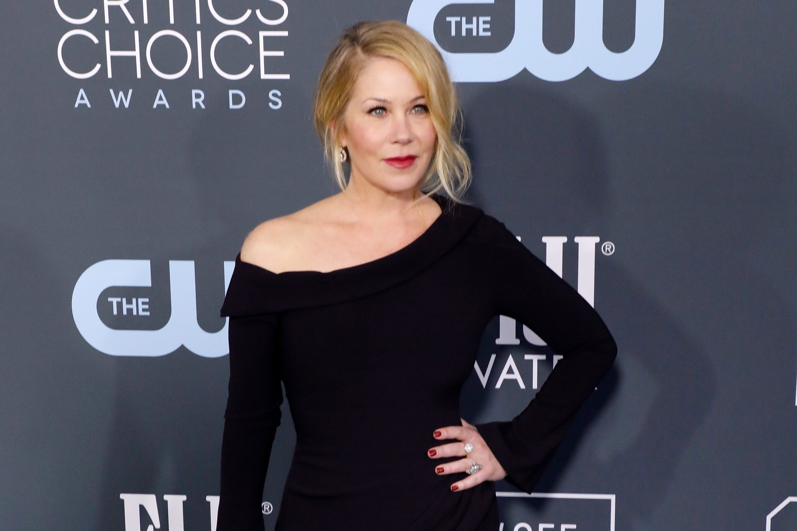 Christina Applegate esclerosis múltiple