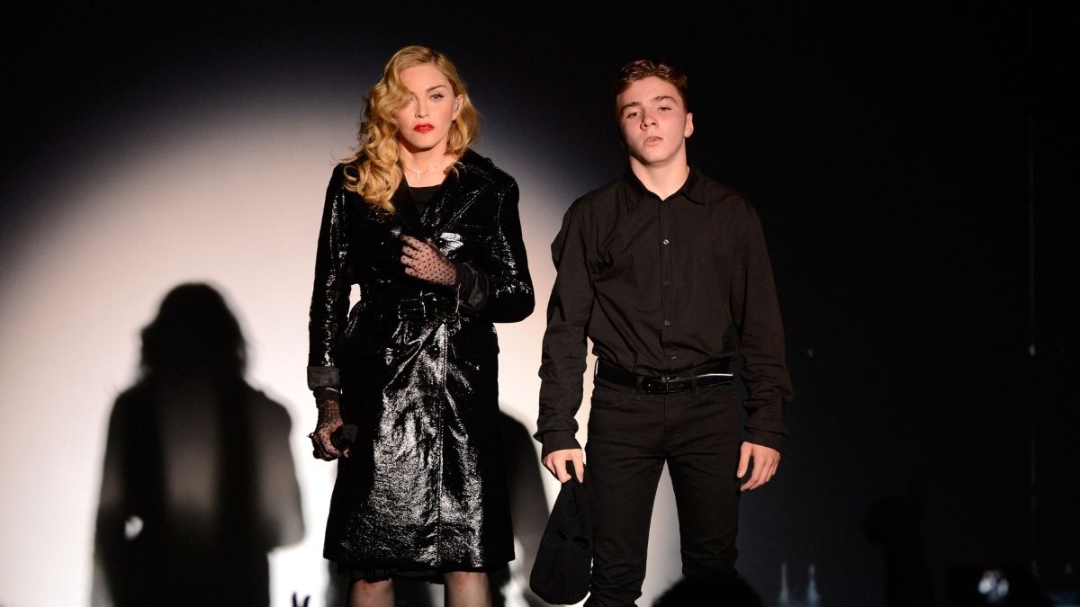 Madonna Y Rocco