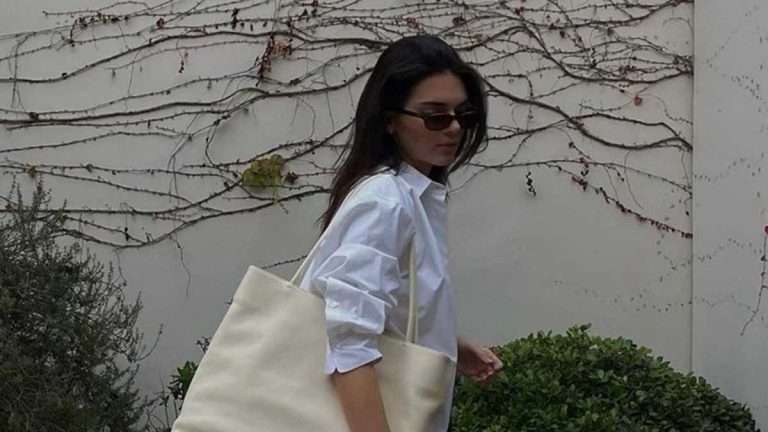 Kendall Jenner Con Lentes