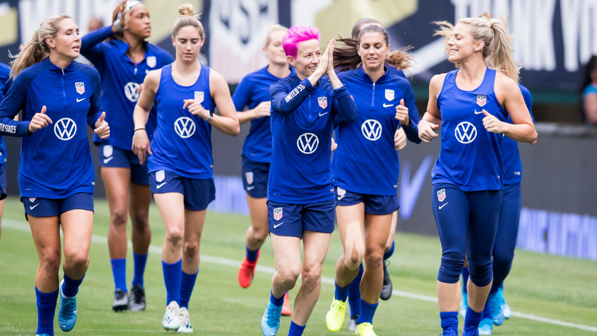 Selección femenina de fútbol