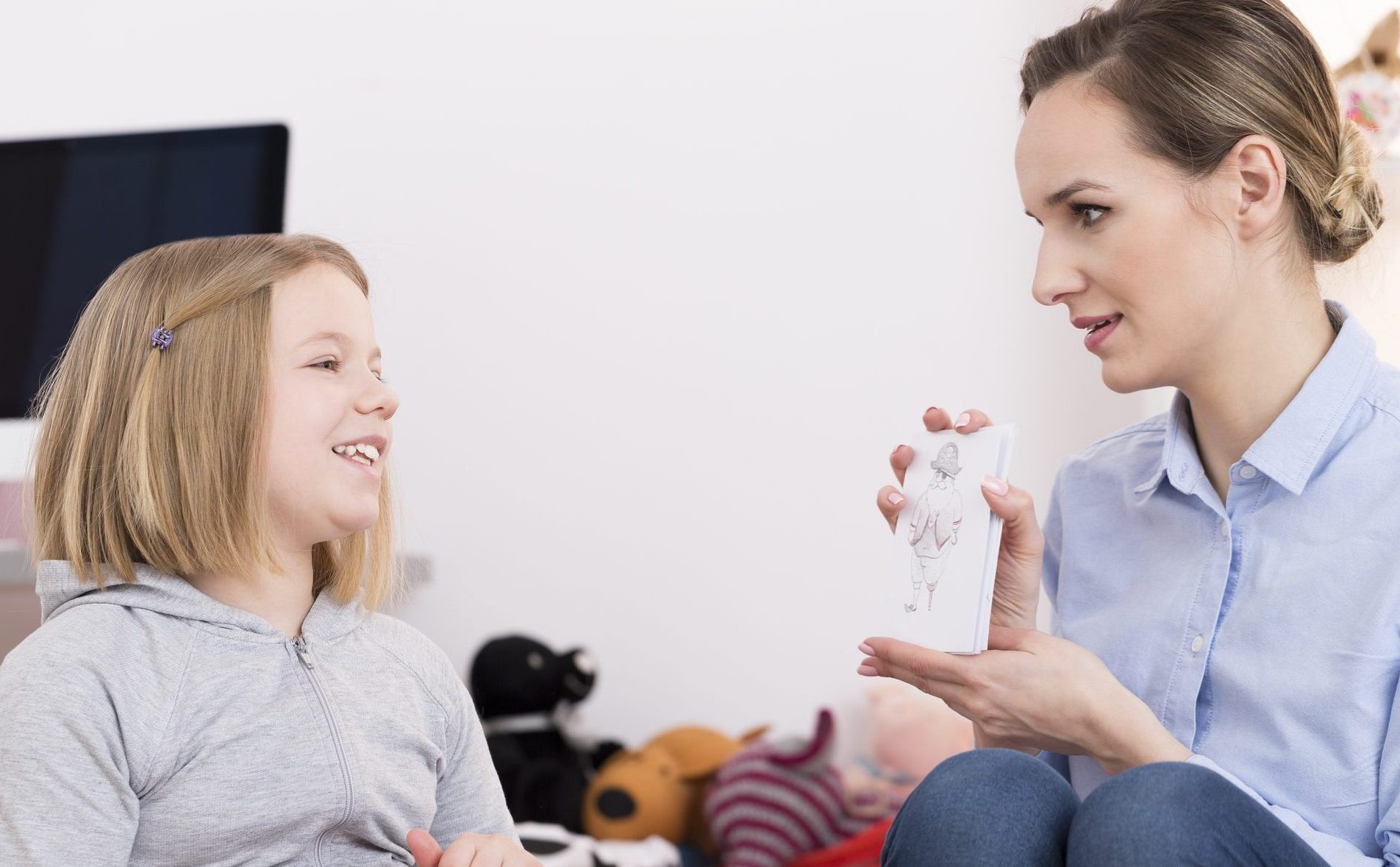 Discussing Drawing During Play Therapy