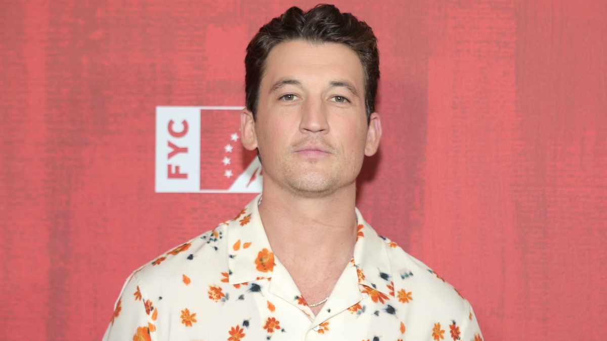 Mino Del Día Miles Teller