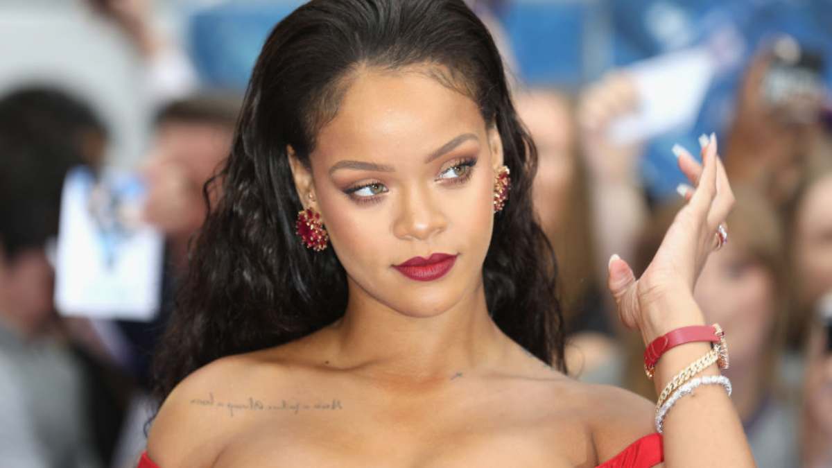 Aseguran que Rihanna regresa con gira mundial para 2023 — FMDOS