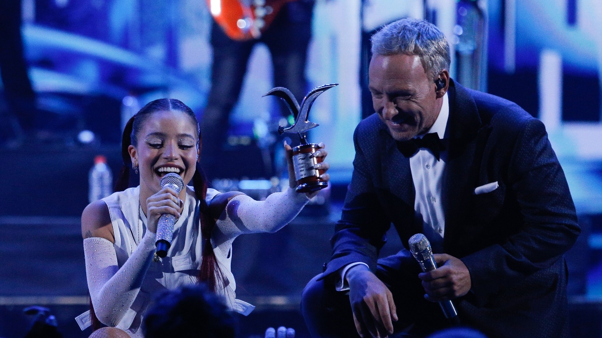 ¡Al Borde De Las Lágrimas! Estas Fueron Las Palabras Que Emocionaron A Emilia Durante Su Show