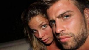 “Cuando Hay Sentimientos De Por Medio...__ Ex De Piqué Se Refirió A Las Polémicas Entre El Futbolist