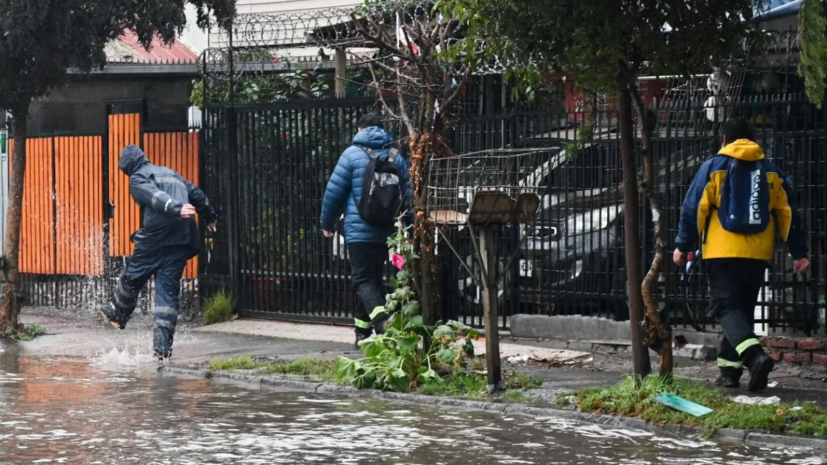 Lluvia En Santiago (5)