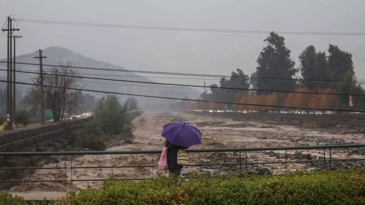   Lluvia En Santiago  