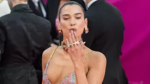 Dua Lipa