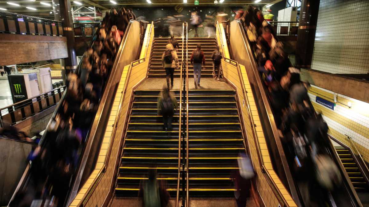 Metro De   Santiago 