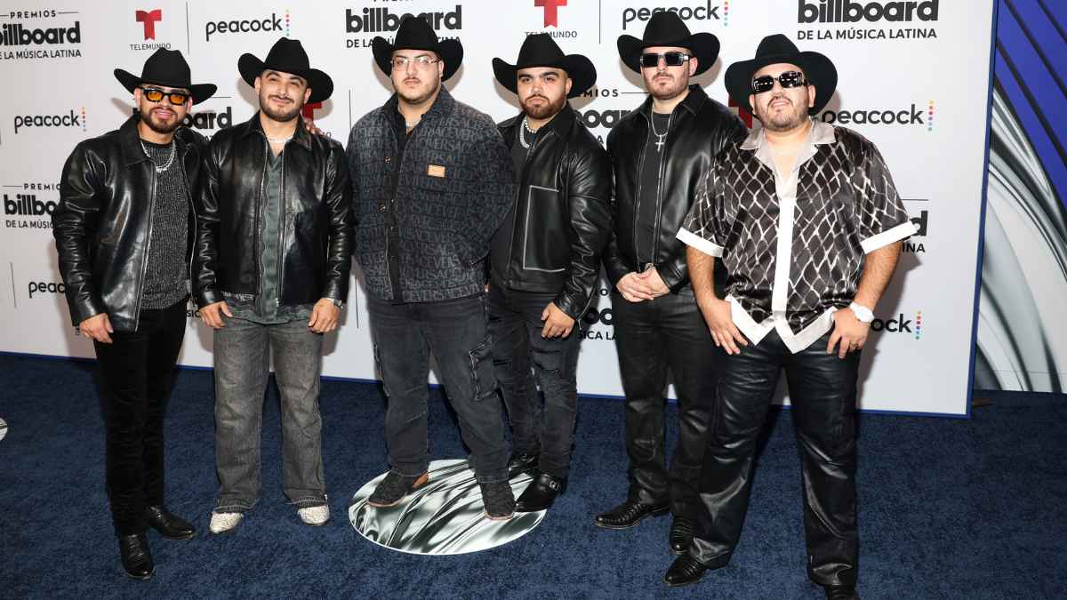 Billboard Latin Music Awards (8)