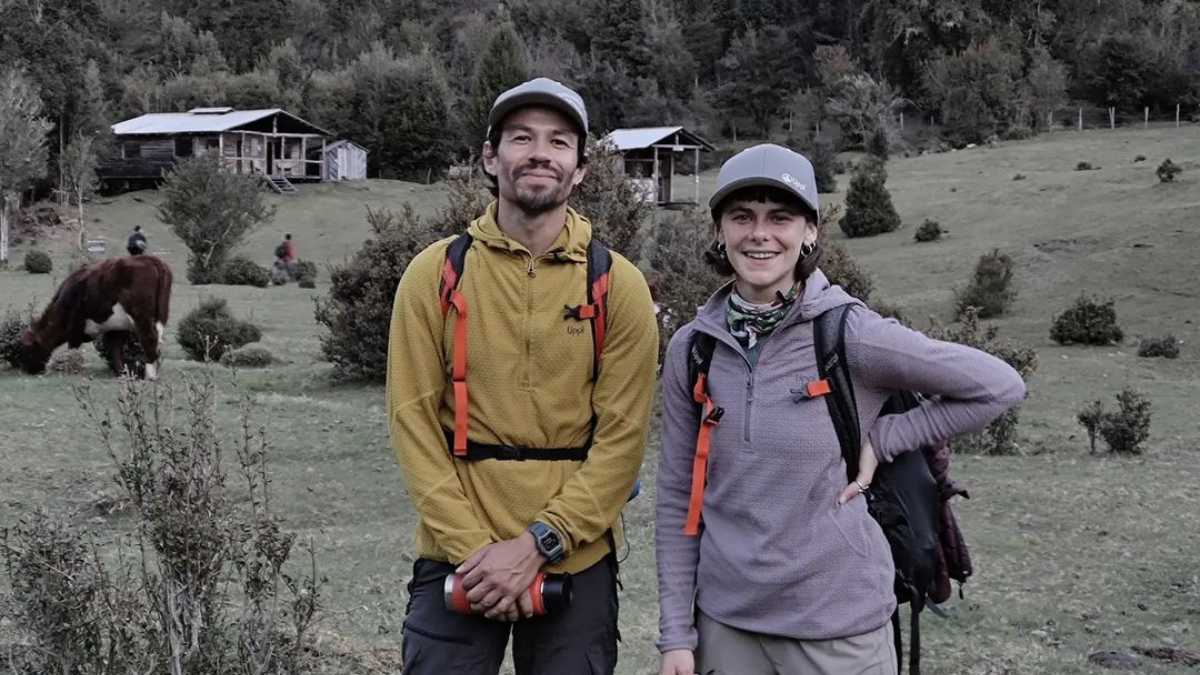 Montserrat Ballarin Y Chapu