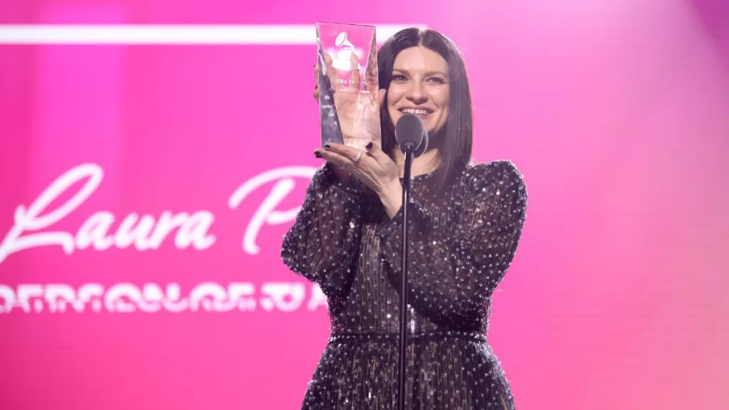 Laura Pausini (2)