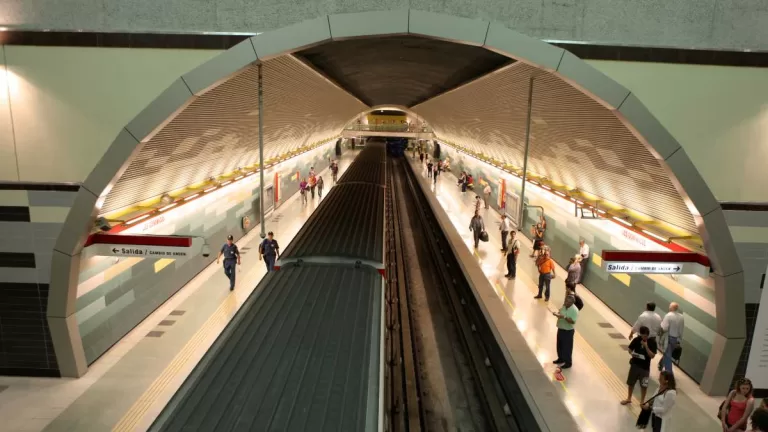 Metro De Santiago Horario