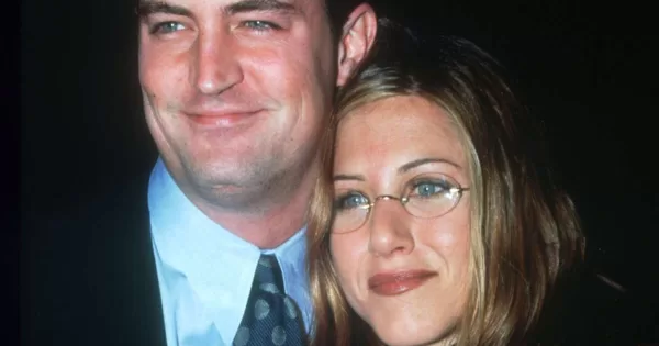 Jennifer Aniston Revela Que Habló Con Matthew Perry Horas Antes De Su ...