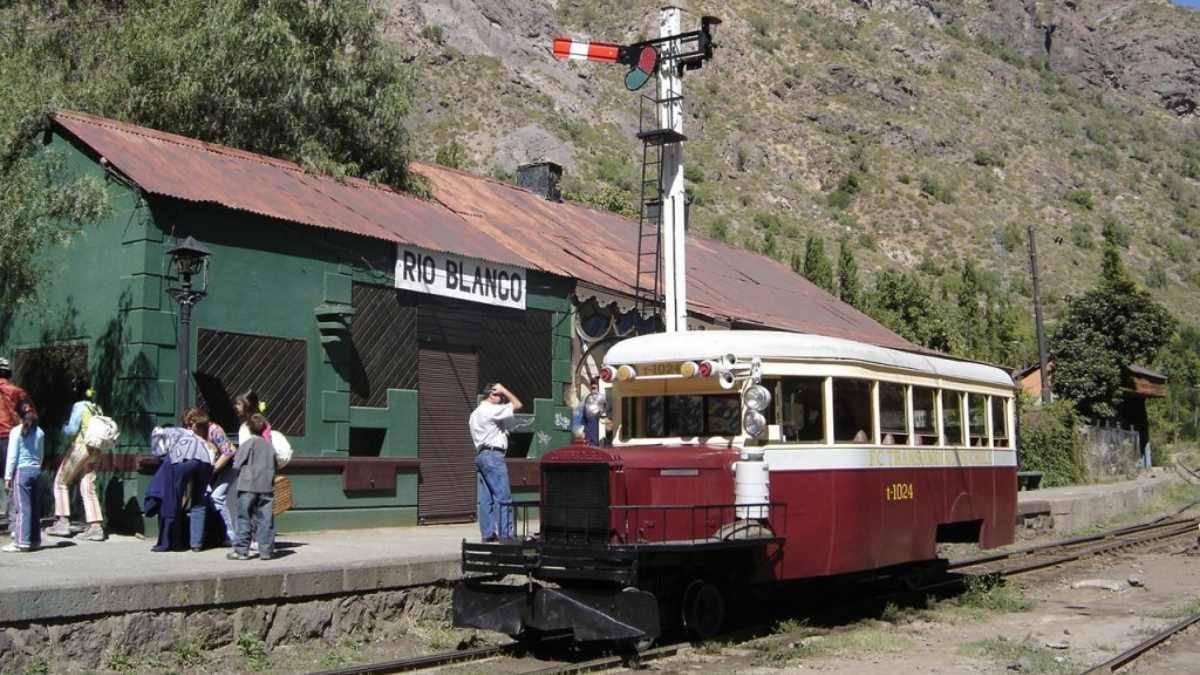 Gondola Carril Los Andes Rio Blanco  