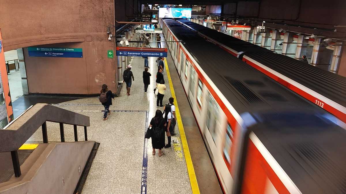 Metro De Santiago