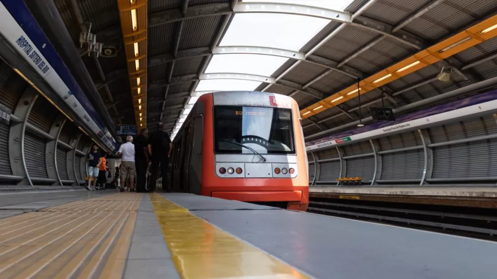 Metro De Santiago