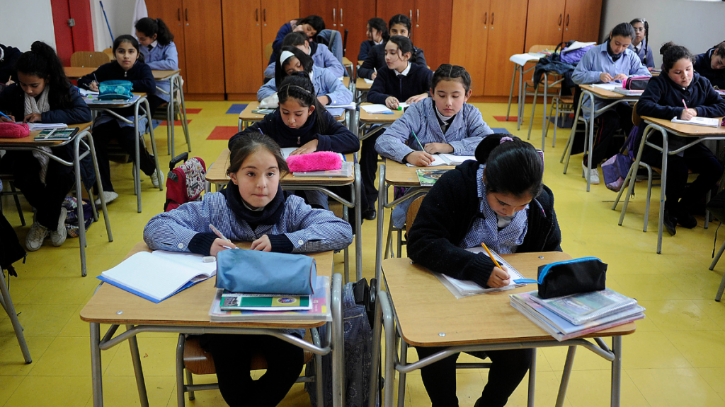 Vacaciones De Invierno, Regresó A Clases