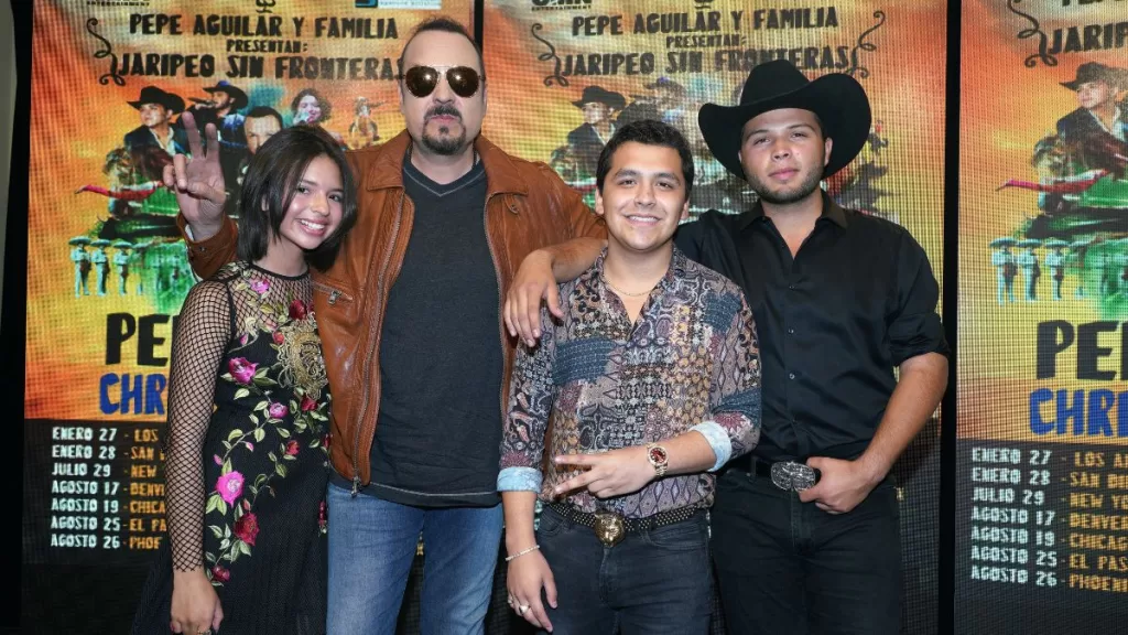 _Pepe Aguilar, Ángela Aguilar Y Christian Nodal